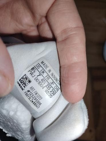 Women's Sneakers and athletic shoes: Adidas, 44, color - White — 5