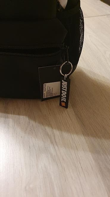 mali rančevi: Nike original mini ranac,dva puta nosen.Slova nisu popucala — 3