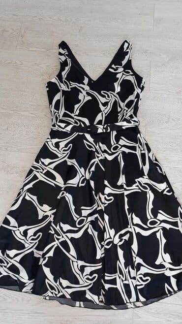 S (EU 36), bоја - Crna, Večernji, maturski, Na bretele na lalafo.rs S (EU 36), bоја - Crna, Večernji, maturski, Na bretele