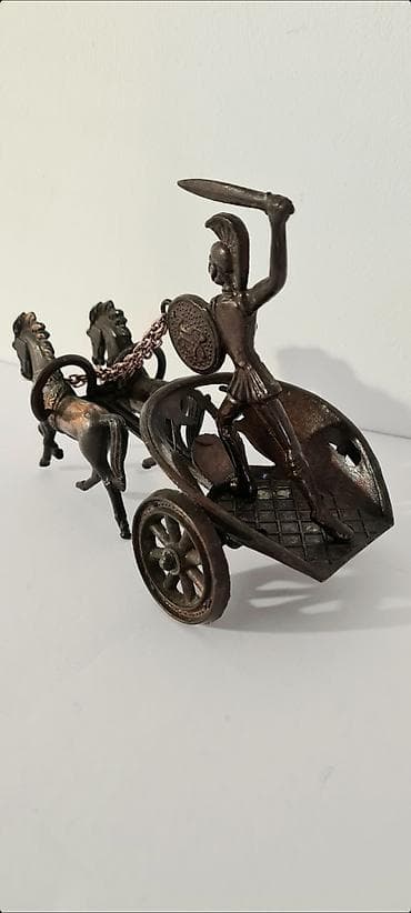 uradi sam police metalne: ▪︎ Prodajem staru dekorativnu metalnu (bronza) figuru-rimski ratnik u — 3