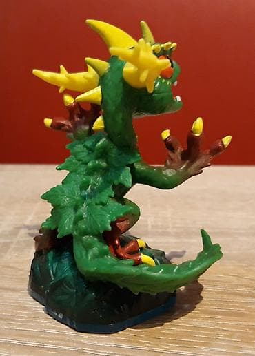 polovni automobili na akumulator: Skylanders Thorn Horn Camo iz serije Swap Force. Potpuno ocuvan i — 3