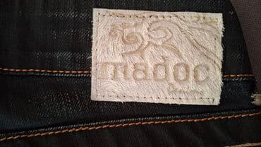 Pantalone, Farmerke, Šortsevi: Madoc Denim farmerke - Brend: Madoc (kožna etiketa sa reljefnim — 2