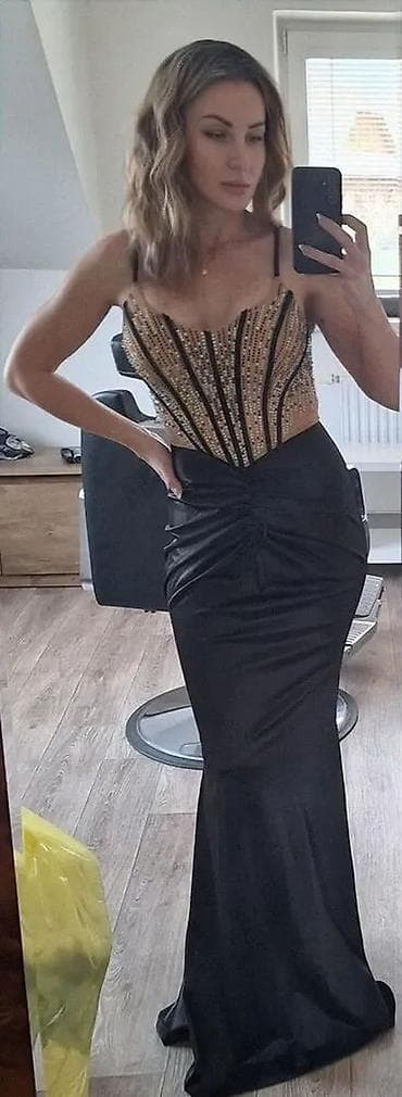 satevi: Elegantna večernja haljina – crna sirena kroja sa sjajnim korzet — 2