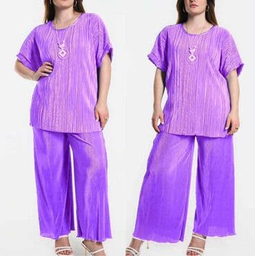 zenski kompleti mona: 2300
Može do 3xl — 4