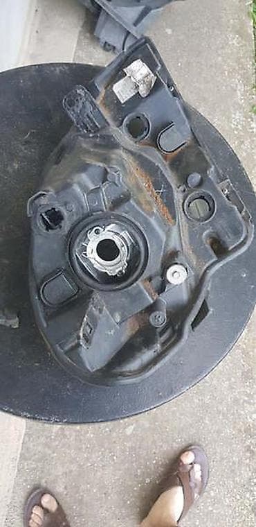 brava za haubu ford c max: Renault — 2