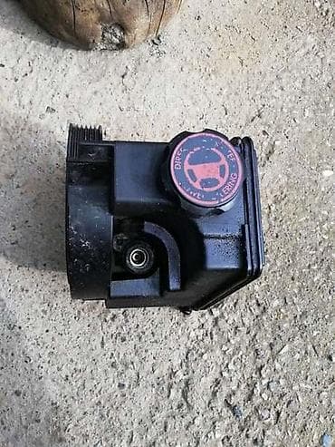 nnes auto kovin: SERVO PUMPA ZA PEUGEOT 206 OD 2000. DO 2005. GOD. | Top stanje — 2