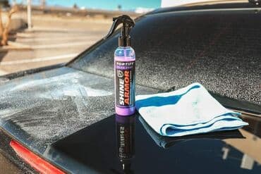 sprej za farbanje koznog volana: Cena 1450 din Sprej za poliranje automobila + krpa Za razliku od — 1