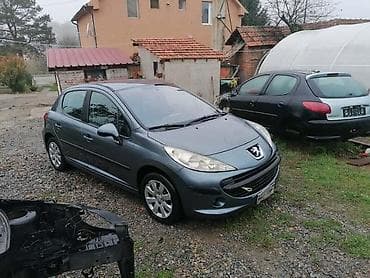 KOMPLET AUTO U DELOVIMA ZA PEUGEOT 206, 207 | Delovi Peugeot 206 i na lalafo.rs KOMPLET AUTO U DELOVIMA ZA PEUGEOT 206, 207 | Delovi Peugeot 206 i