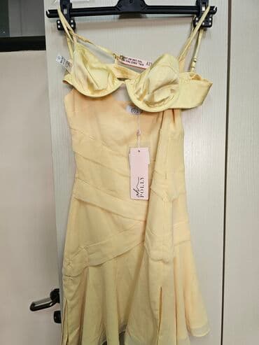 loreal lak za nokte: S (EU 36), color - Yellow, Evening, Short sleeves — 3