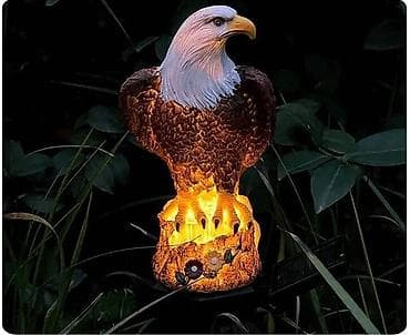 ***Lampa solarni orao*** Prelepa solarna lampa orao za dekor vašeg