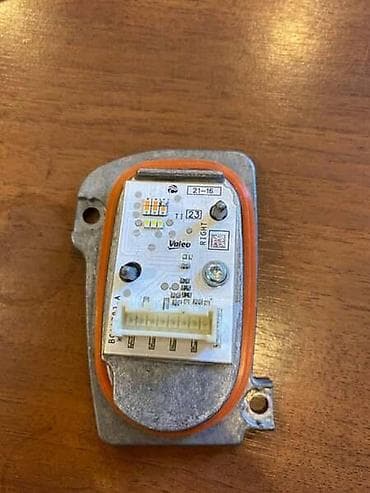 sapa za prikolicu: MODUL FARA ZA AUDI A3 - B011783A | Modul desnog fara za Audi A3 S3 — 1
