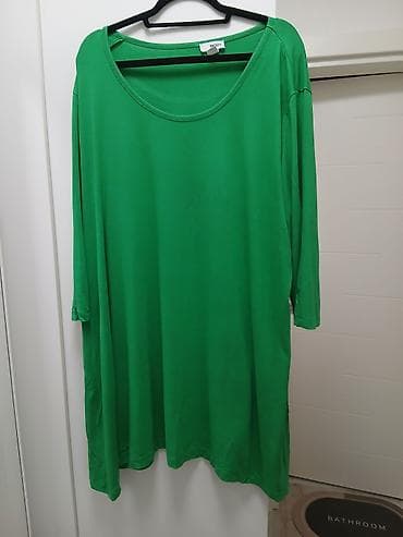 helanke pull and bear: Zelena tunika/haljina LISA MODA - Boja: intenzivno zelena - Kroj — 1