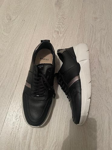 Made in Holand Nubikk.Najveca vrhunska A klasa koznih patika-De lux