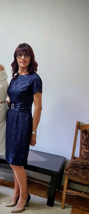 kozni pojasevi za haljine: Elegantne ženske koktel haljine – 2 modela 1) Tamnoplava haljina do — 1