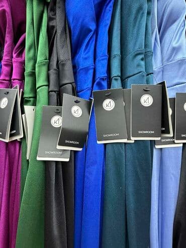 satenske haljine: Saten 3400 r d — 3