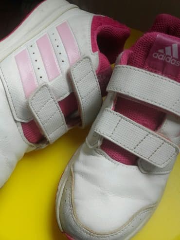 obuca lara: Adidas, Size - 31 — 4