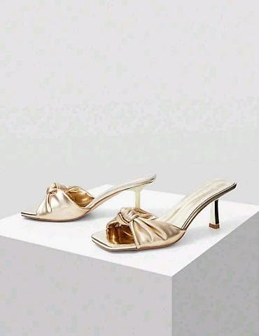 steve madden salonke: Savršen model papuca u zlatnoj boji sa efektnim čvorom za sve vaše — 1
