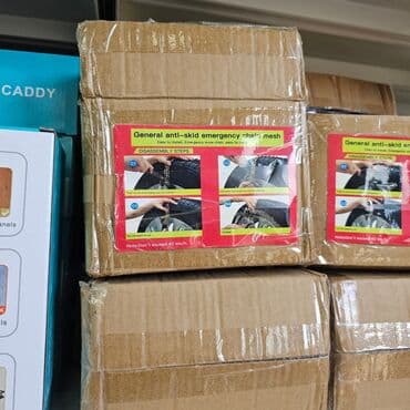 Car Parts: Lanci za Sneg set 8 kom Cena: 5900din Napravljen od materijala od — 4