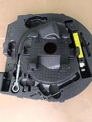 gume za auto nis: ALAT I NOSAC REZERVNOG TOCKA ZA CITROEN C4 OD 2010. DO 2018. GOD — 3