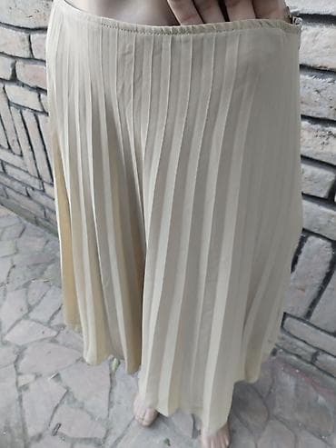 mona pantalone: Mona plisirana suknja – veličina L, kao nova struk poluobim 40,duzina — 3