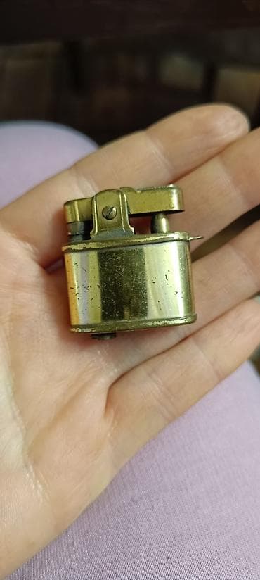 Personal Items: Džepni benzinac/šibica – mesingani, mehanički upaljač sa fitiljem - — 1
