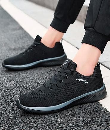 north face patike: Nove crne patike lagane i udobne. Broj 41 i broj 40 — 7