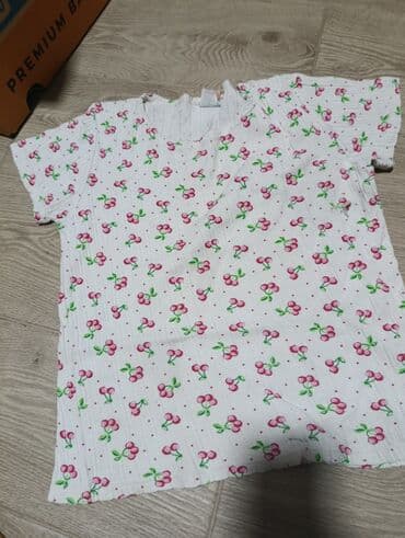 Dukserice: Majica s — 1