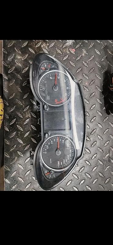 merac ulja audi a4 b8: AUDI Q5 DELOVI KM SAT CAJTER 2.0 TFSI BENZIN 8R0920932A | Audi — 1