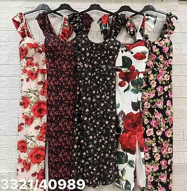 karo haljina: Ženska midi haljina s cvetnim printom
2400 din — 7