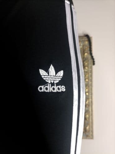 trenerke 2023: Adidas, M (EU 38), bоја - Crna — 5