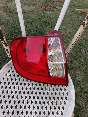 | LEVA STOP LAMPA ZA HYUNDAI GETZ |