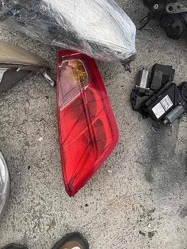 delovi za vitlo: DESNI STOP FIAT GRANDE PUNTO | Desni stop fiat grande punto — 1