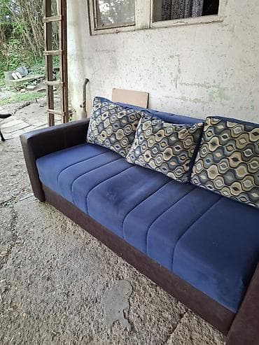 Stilske garniture: Trosed modernog dizajna - Model: fiksni trosed sa ravnim naslonom i — 3