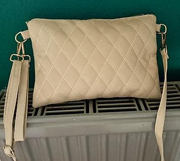 privezak za kljuceve na zvizduk: Guess - Model: pismo/mini crossbody - Materijal: mekana eko koža sa — 5