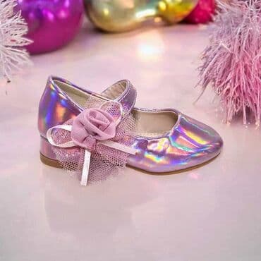 zara deca obuca: ✔️Cena 3800 din Dostupni brojevi: 19, 20, 21, 22, 23, 24 Broj 19 - — 2