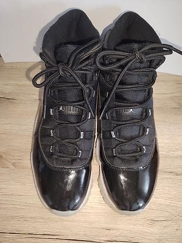 yettel satovi cena: Nike Air Jordan 11 “Space Jam” patike – crno/bela kolor šema UG 29,5cm — 1