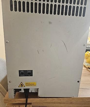 polovni mini frizideri: Kompresorski frizider RED BULL 220V II Ispravan kompresorski frizider — 8