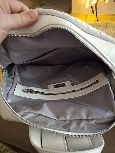 parfois satovi zenski: Bele ženske ranac-torba sa prošivenim dezenom Nov i original moguce — 2