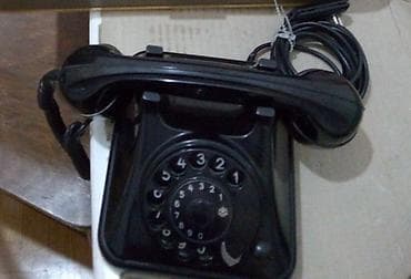 Starinski telefon, u dobrom stanju