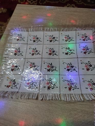 Milje, vezeno, rucni rad, 33×26 cm. Novo