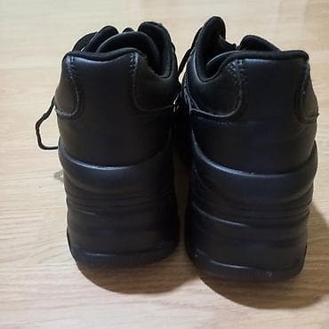 udobne salonke: Veoma udobne, lagane, visina platforme pozadi 8cm. Meni ne odgovara — 4