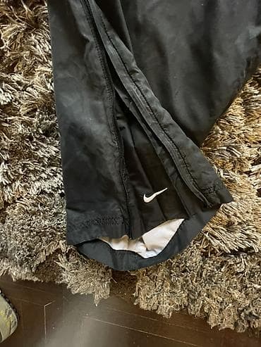 gucci trenerke: Trenerka Nike, bоја - Crna — 2