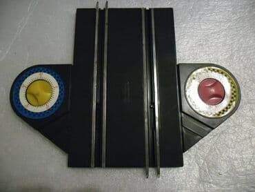 nike dynamo go: Auto pista komplet, Kina:69 krivih sina,19 pravih,3 ukrstanja,2 — 18
