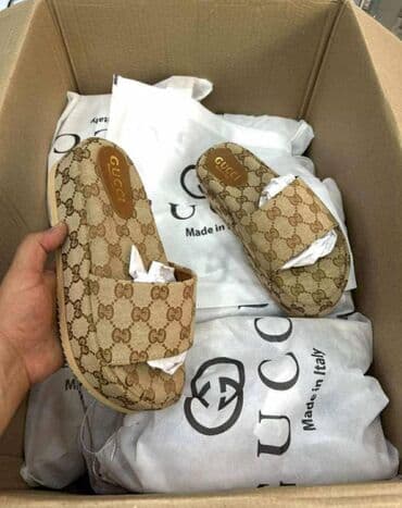 opposite papuce sa krznom: Fashion slippers, 41 — 1