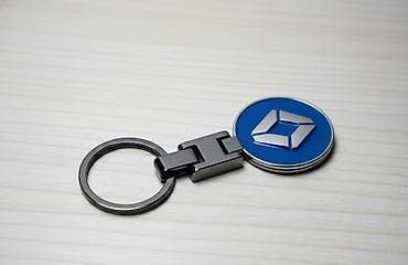 pandora mindjuse srca: Srebrnasti privezci za automobile — 6