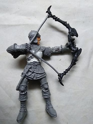 traktori za decu na akumulator: Džijadžojac figura oko 10 cm, ocuvan — 1