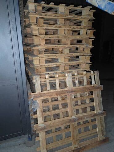 Prodajem palete dimenzija 100x120cm. Imam oko 400 komada, cena je za na lalafo.rs Prodajem palete dimenzija 100x120cm. Imam oko 400 komada, cena je za