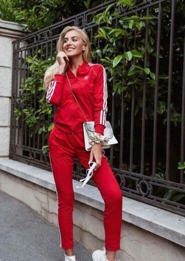 Komplet trenerka mokra likra
 S M L XL
2800 dinara ‼️‼️‼️
AKCIJA — 4