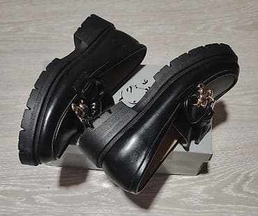 mrezaste cipele: Ženske loafer cipele – crne - Materijal: glatka eko koža spolja; — 3