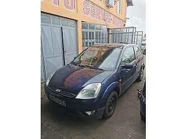 jagodina polovni automobili: FORD FIESTA DELOVI 2004. GOD. - KOMPLETAN AUTO U DELOVIMA | Polovni — 5